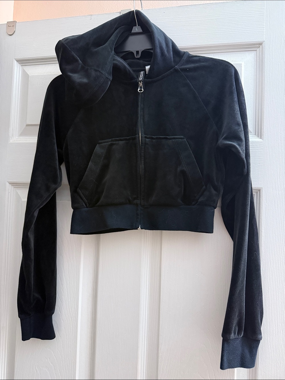 H&M Black Cropped Zip-Up Hooded Bomber Jacket